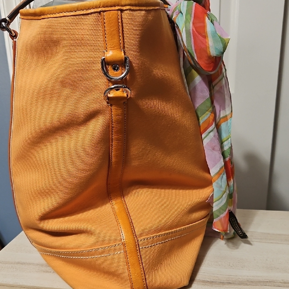 COACH EUC Orange Travel Tote Bag with Coach Scarf - Picture 3 of 16